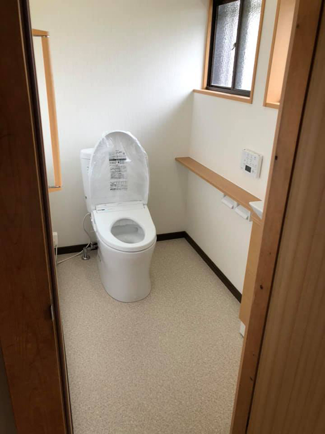 和式から洋式へトイレのリフォーム工事|栃木県下都賀郡壬生町S様邸(2018.10.11)