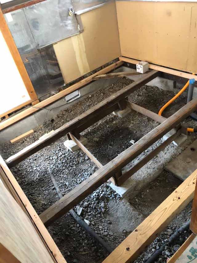 浴室リフォームとキッチン床張り替え工事|栃木県日光市M様邸(2020.11.02)