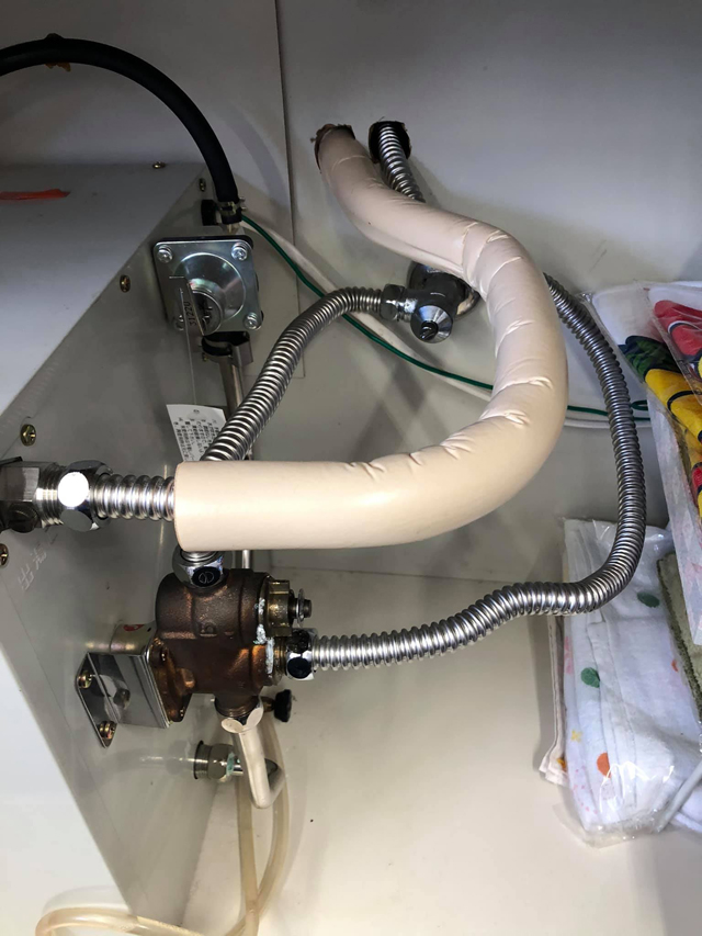 電気温水器交換工事|栃木市施設(2021.04.09)
