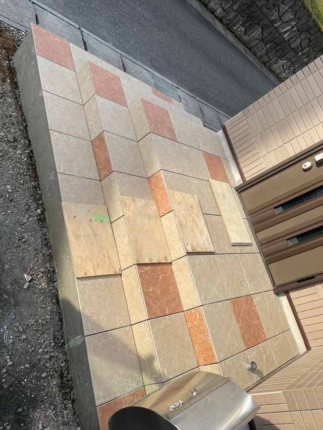 玄関タイル張替え工事|栃木県塩谷郡高根沢町H様邸(2021.11.01)