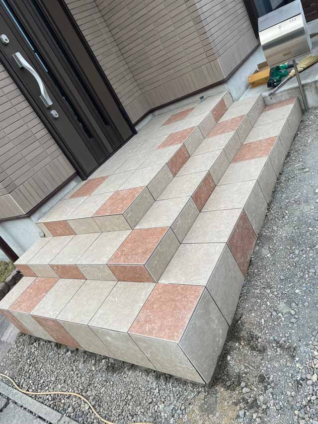 玄関タイル張替え工事|栃木県塩谷郡高根沢町H様邸(2021.11.01)