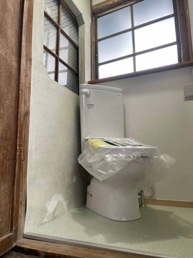 汲み取り式から、水洗トイレにリフォーム工事｜小山市E様邸(2022.01.08)